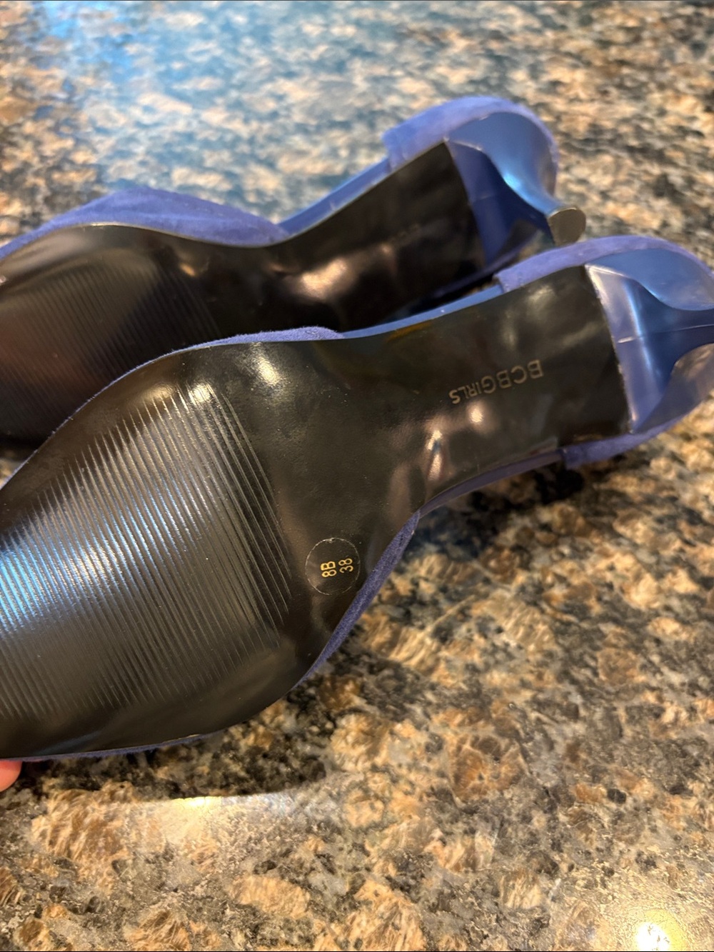 BCBGirls Royal Blue Suede Pointed size 8 Pumps with silver Ring Accent excellent - Picture 3 of 6